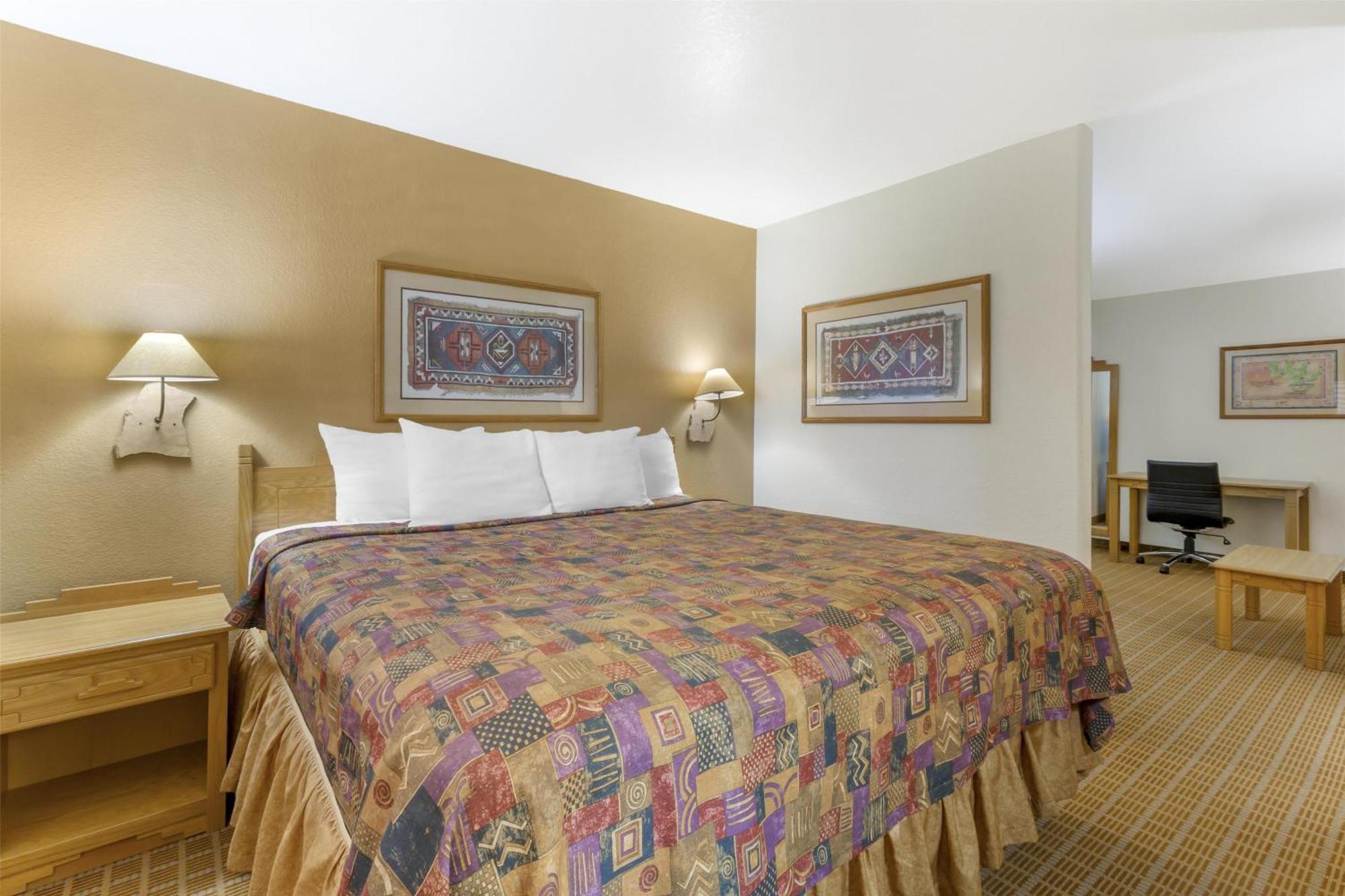 Best Western Gold Canyon Inn & Suites Экстерьер фото