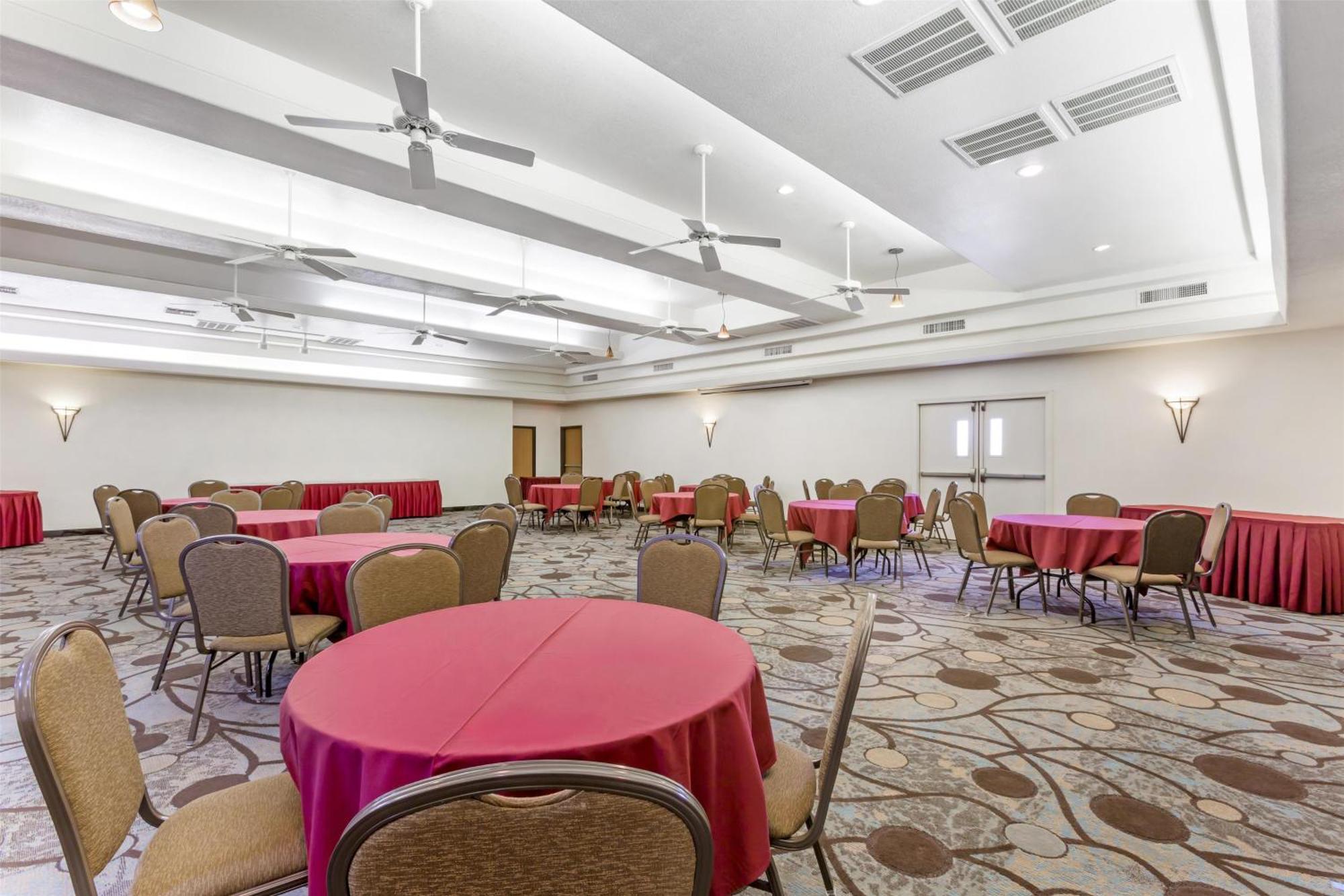 Best Western Gold Canyon Inn & Suites Экстерьер фото